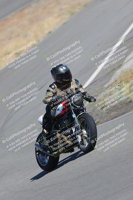 media/Nov-12-2023-Classic Track Days (Sun) [[11f17acb81]]/Group 3/session 2 turn 9/